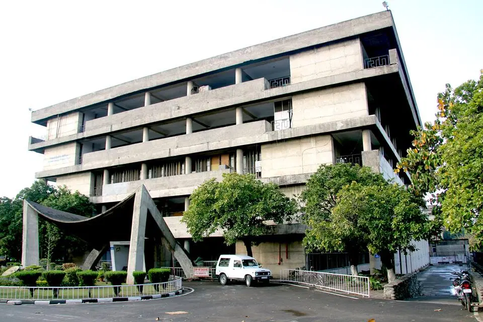 Panjab University Chandigarh Campus photo 20